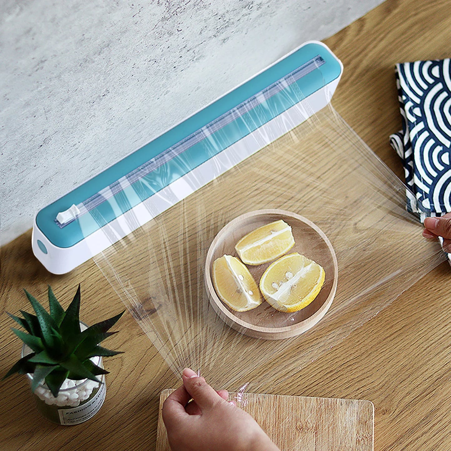 Multi-functional Plastic Cling